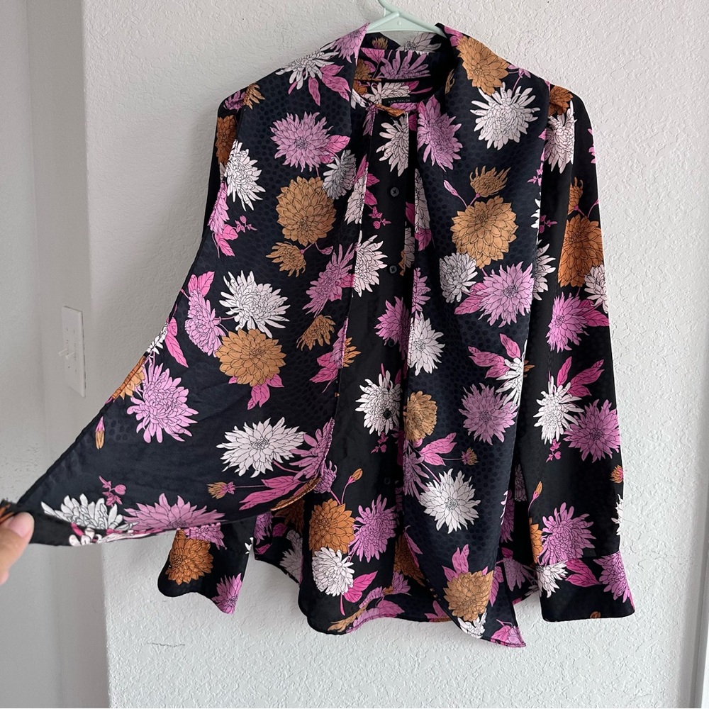 Ann Taylor Autumnal Floral Tie Neck Blouse XS - Picture 4 of 8